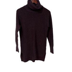 Reitmans purple long sleeve turtleneck size small